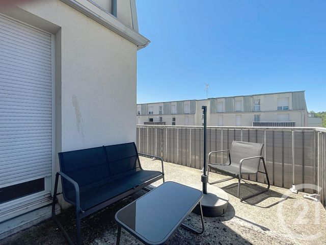 Afficher la photo en grand Appartement F2 bis à vendre - 3 pièces - 51,88 m2 - Montereau Fault Yonne - 77 - ILE-DE-FRANCE