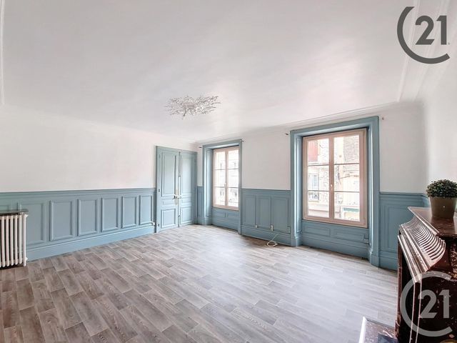 Afficher la photo en grand Appartement F2 à vendre - 2 pièces - 50,70 m2 - Montereau Fault Yonne - 77 - ILE-DE-FRANCE