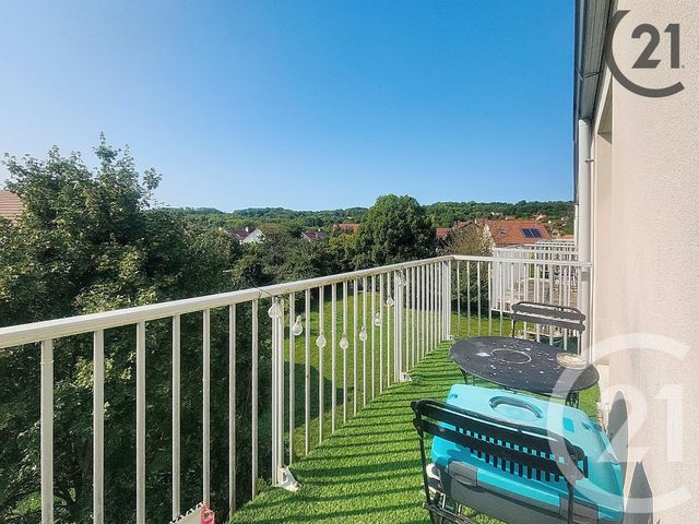 Appartement F2 à louer MONTEREAU FAULT YONNE
