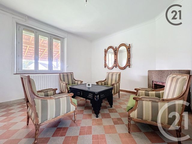 Afficher la photo en grand Maison à vendre - 5 pièces - 123 m2 - Varennes Sur Seine - 77 - ILE-DE-FRANCE