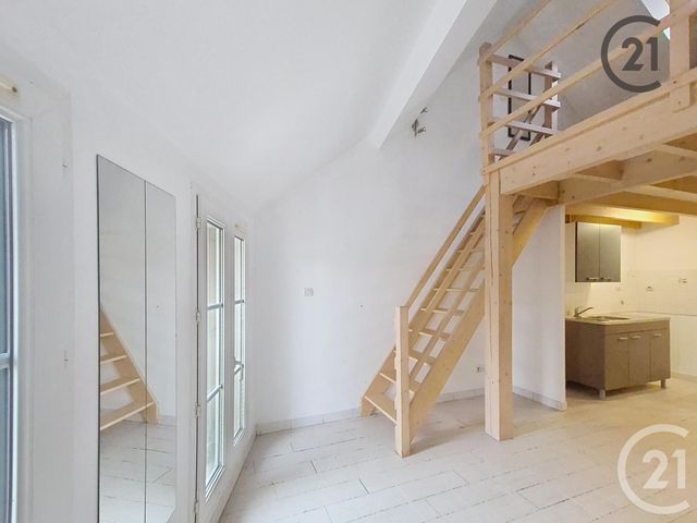 Appartement F1 à louer MONTEREAU FAULT YONNE