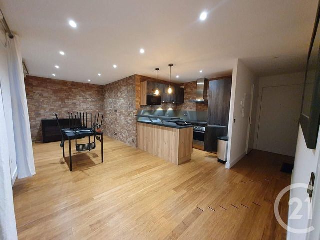 Appartement F2 à louer - 2 pièces - 41 m2 - Montereau Fault Yonne - 77 - ILE-DE-FRANCE
