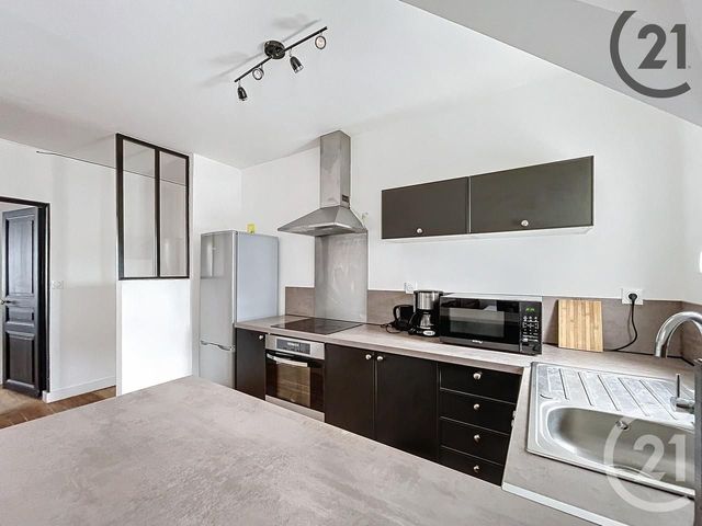 Appartement F3 à louer - 3 pièces - 56,60 m2 - Montereau Fault Yonne - 77 - ILE-DE-FRANCE