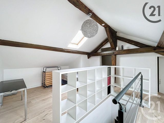 Appartement F3 à louer - 3 pièces - 56,60 m2 - Montereau Fault Yonne - 77 - ILE-DE-FRANCE