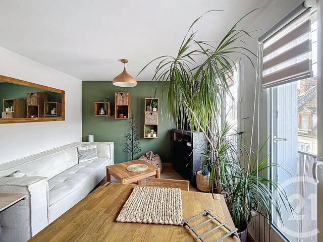 Appartement F2 à vendre - 2 pièces - 34,84 m2 - Montereau Fault Yonne - 77 - ILE-DE-FRANCE