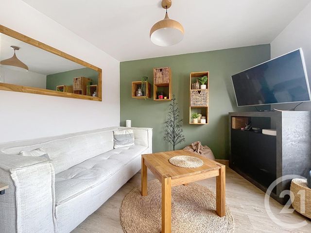 Appartement F2 à vendre MONTEREAU FAULT YONNE