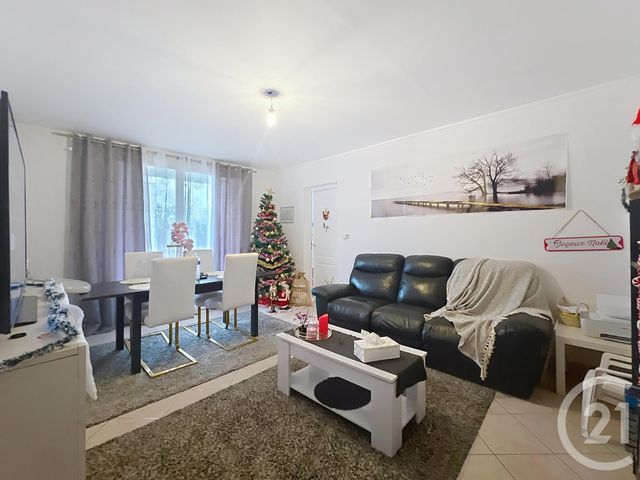 Appartement F4 à vendre MONTEREAU FAULT YONNE