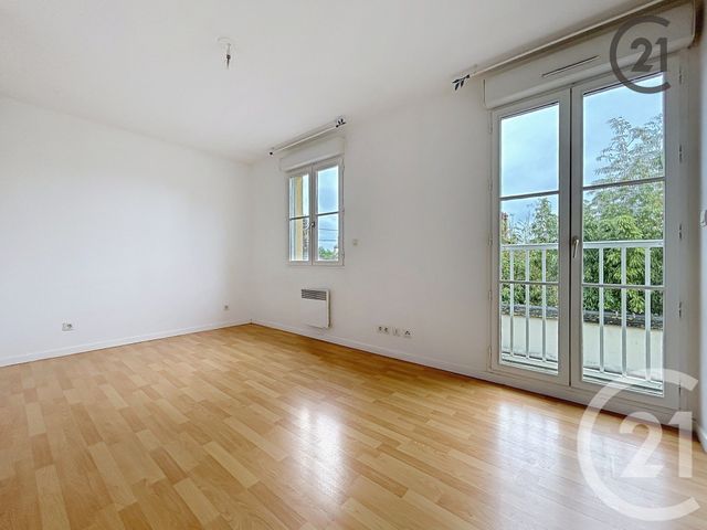 Maison à vendre - 4 pièces - 89,15 m2 - Montereau Fault Yonne - 77 - ILE-DE-FRANCE