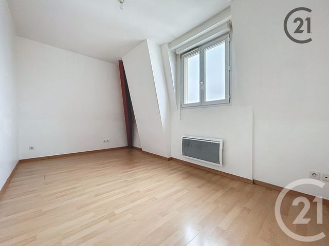 Appartement F3 à vendre - 3 pièces - 63,31 m2 - Montereau Fault Yonne - 77 - ILE-DE-FRANCE