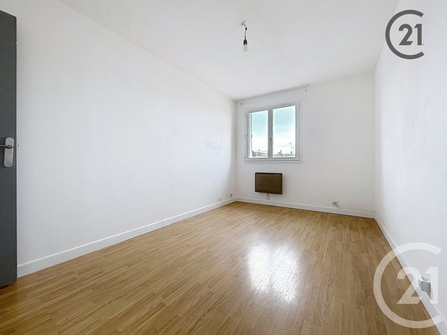 Appartement F4 &agrave; vendre - 4 pi&egrave;ces - 100,89 m2 - Montereau Fault Yonne - 77 - ILE-DE-FRANCE