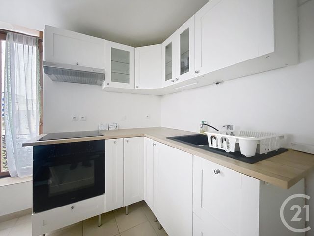 Appartement F2 &agrave; vendre - 2 pi&egrave;ces - 38,83 m2 - Montereau Fault Yonne - 77 - ILE-DE-FRANCE