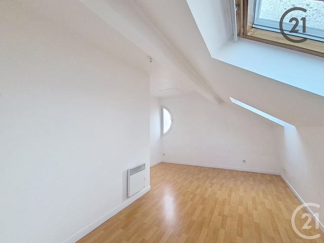 Appartement F4 &agrave; louer - 4 pi&egrave;ces - 89 m2 - Montereau Fault Yonne - 77 - ILE-DE-FRANCE