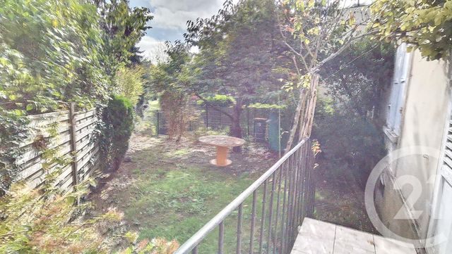 Appartement &agrave; louer - 2 pi&egrave;ces - 60 m2 - Montereau Fault Yonne - 77 - ILE-DE-FRANCE