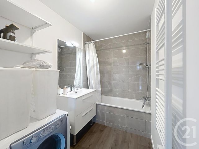 Appartement F2 &agrave; louer - 2 pi&egrave;ces - 42,50 m2 - Cannes Ecluse - 77 - ILE-DE-FRANCE