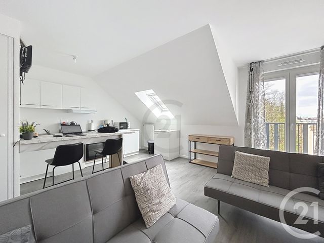 Appartement F2 à louer CANNES ECLUSE