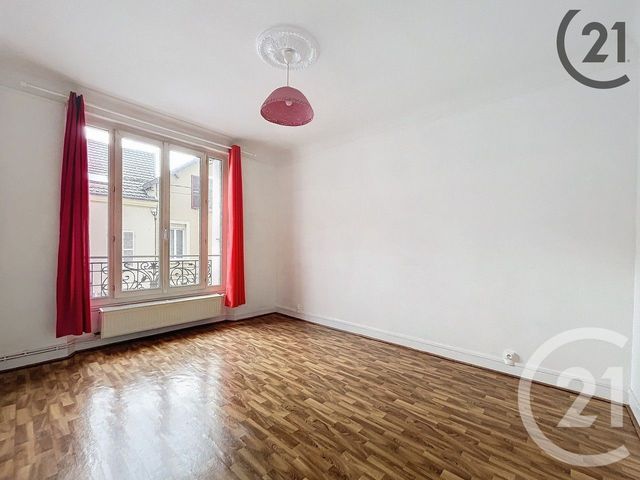 Appartement à louer MONTEREAU FAULT YONNE