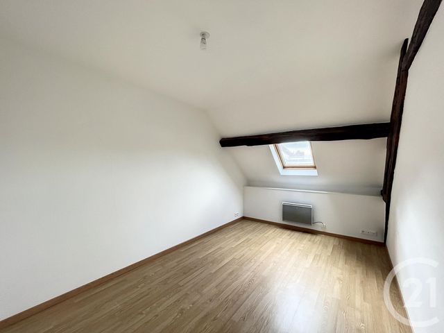 Appartement F2 &agrave; louer - 2 pi&egrave;ces - 42 m2 - Montereau Fault Yonne - 77 - ILE-DE-FRANCE