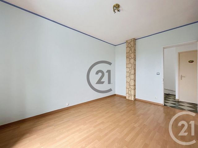 Appartement F2 bis &agrave; vendre - 3 pi&egrave;ces - 48,78 m2 - Montereau Fault Yonne - 77 - ILE-DE-FRANCE