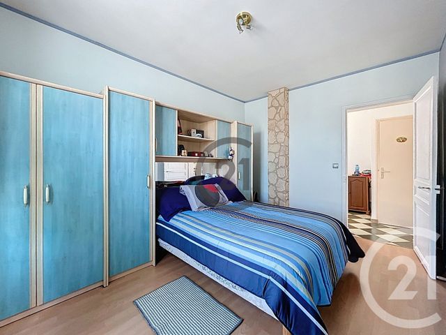 Appartement F2 bis &agrave; vendre - 3 pi&egrave;ces - 48,78 m2 - Montereau Fault Yonne - 77 - ILE-DE-FRANCE