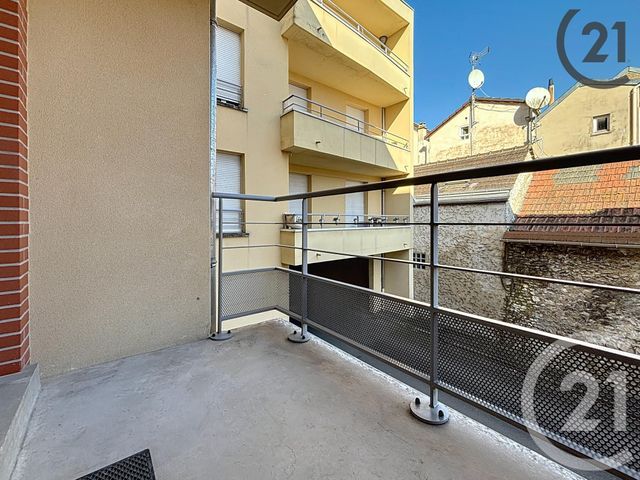 Appartement F2 &agrave; louer - 2 pi&egrave;ces - 43 m2 - Montereau Fault Yonne - 77 - ILE-DE-FRANCE