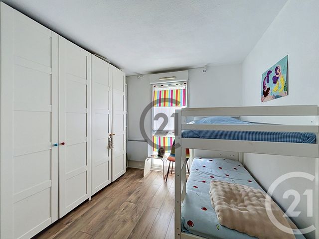Appartement F3 &agrave; vendre - 3 pi&egrave;ces - 64 m2 - Montereau Fault Yonne - 77 - ILE-DE-FRANCE