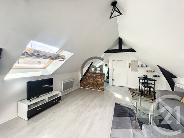 Appartement F1 &agrave; vendre - 1 pi&egrave;ce - 12,29 m2 - Montereau Fault Yonne - 77 - ILE-DE-FRANCE
