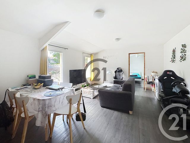 Appartement F2 à vendre MONTEREAU FAULT YONNE