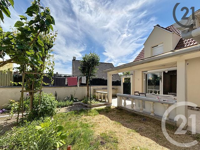 Maison &agrave; louer - 4 pi&egrave;ces - 91,78 m2 - Montereau Fault Yonne - 77 - ILE-DE-FRANCE
