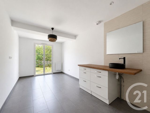 Maison &agrave; vendre - 4 pi&egrave;ces - 100,74 m2 - Ville St Jacques - 77 - ILE-DE-FRANCE