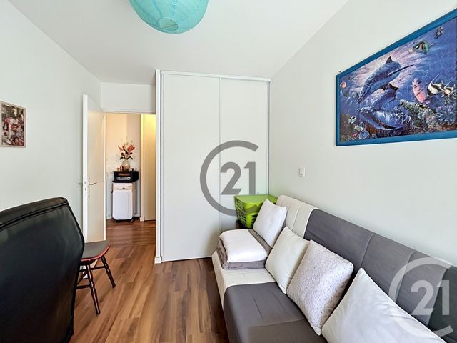 Appartement F3 &agrave; vendre - 3 pi&egrave;ces - 58,56 m2 - Montereau Fault Yonne - 77 - ILE-DE-FRANCE