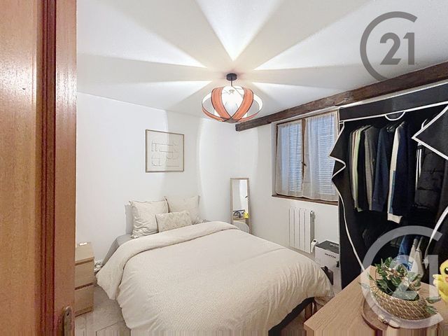 Appartement F2 &agrave; louer - 2 pi&egrave;ces - 35,22 m2 - Montereau Fault Yonne - 77 - ILE-DE-FRANCE