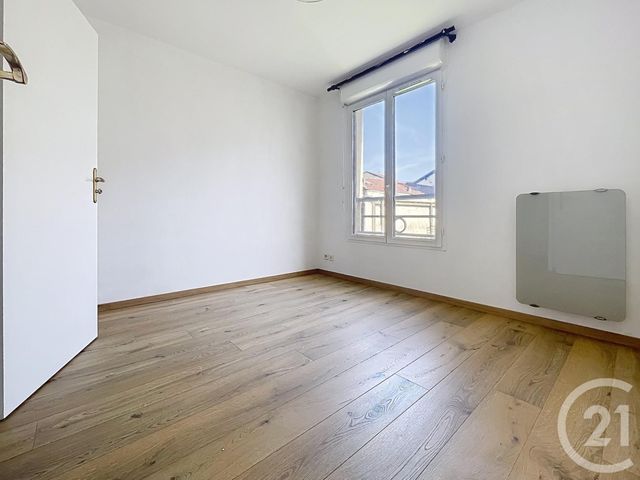 Appartement F2 &agrave; vendre - 2 pi&egrave;ces - 41,82 m2 - Montereau Fault Yonne - 77 - ILE-DE-FRANCE