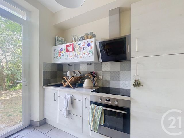 Appartement F3 &agrave; vendre - 3 pi&egrave;ces - 56,76 m2 - Montereau Fault Yonne - 77 - ILE-DE-FRANCE