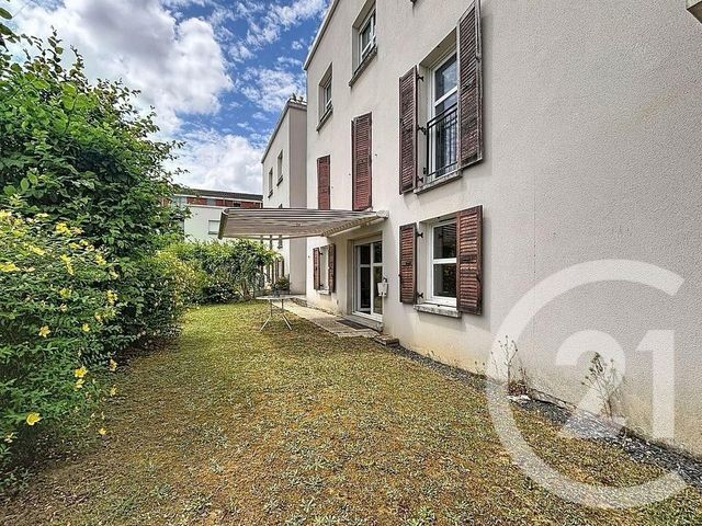 Appartement F2 &agrave; vendre - 2 pi&egrave;ces - 45,68 m2 - Montereau Fault Yonne - 77 - ILE-DE-FRANCE