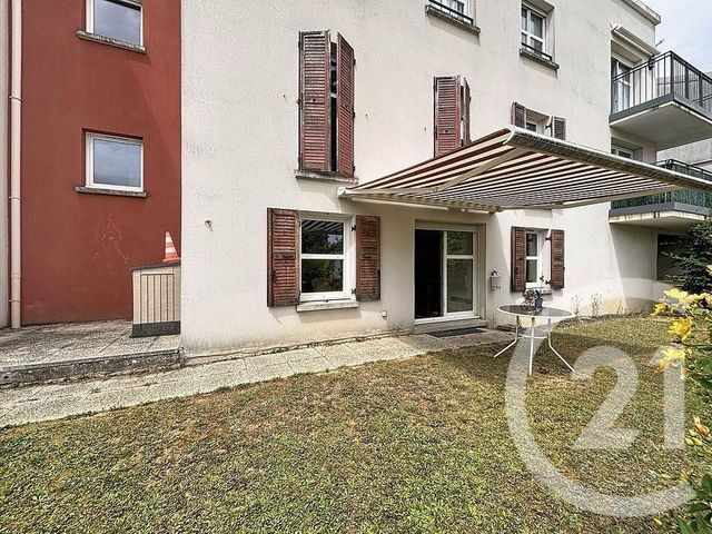 Appartement F2 &agrave; vendre - 2 pi&egrave;ces - 45,68 m2 - Montereau Fault Yonne - 77 - ILE-DE-FRANCE