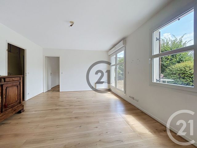 Appartement F2 &agrave; vendre - 2 pi&egrave;ces - 45,68 m2 - Montereau Fault Yonne - 77 - ILE-DE-FRANCE
