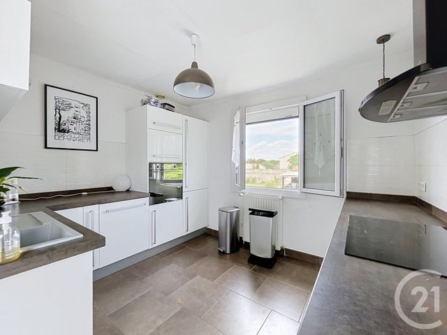 Maison &agrave; vendre - 5 pi&egrave;ces - 119,29 m2 - Cannes Ecluse - 77 - ILE-DE-FRANCE