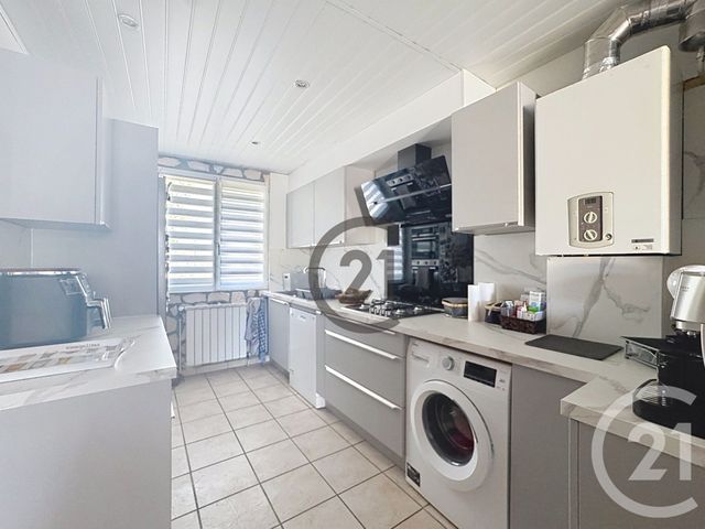 Maison &agrave; vendre - 4 pi&egrave;ces - 78,03 m2 - Champagne Sur Seine - 77 - ILE-DE-FRANCE
