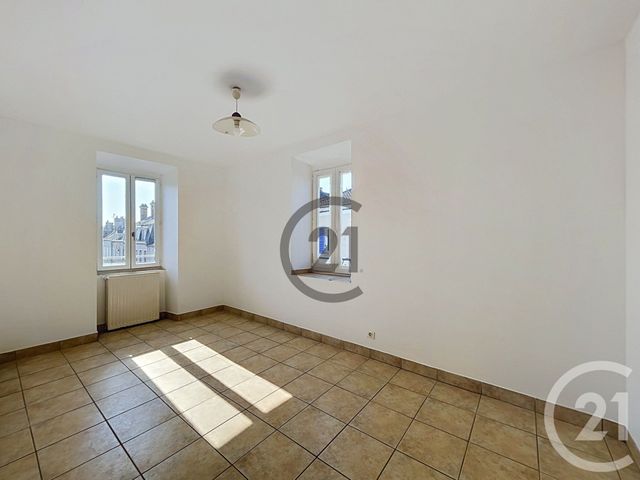 Appartement F3 &agrave; vendre - 3 pi&egrave;ces - 57,10 m2 - Montereau Fault Yonne - 77 - ILE-DE-FRANCE