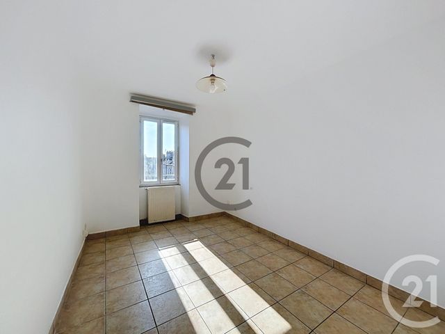 Appartement F3 &agrave; vendre - 3 pi&egrave;ces - 57,10 m2 - Montereau Fault Yonne - 77 - ILE-DE-FRANCE