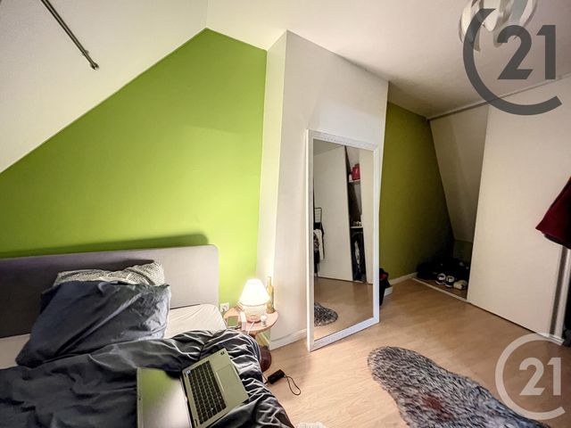 Appartement F2 &agrave; louer - 2 pi&egrave;ces - 32 m2 - Montereau Fault Yonne - 77 - ILE-DE-FRANCE