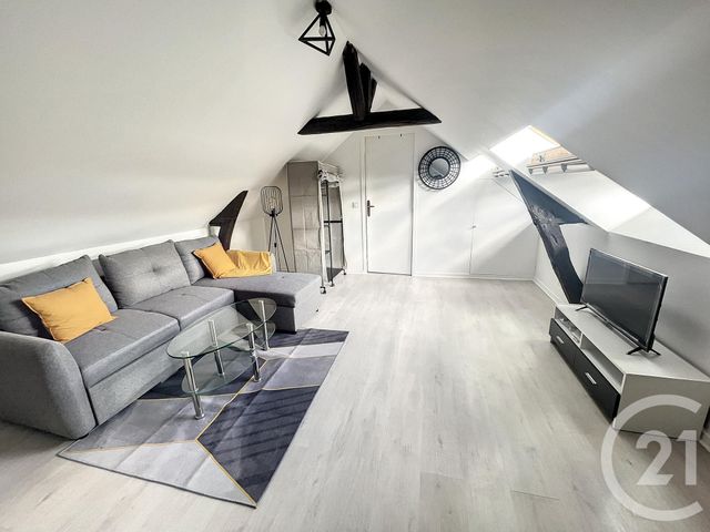 Appartement Studio à louer MONTEREAU FAULT YONNE