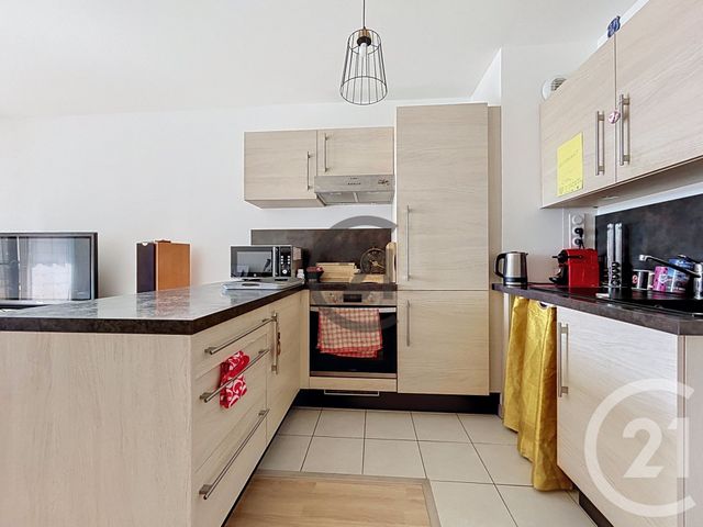 Appartement F2 &agrave; vendre - 2 pi&egrave;ces - 42,22 m2 - Montereau Fault Yonne - 77 - ILE-DE-FRANCE