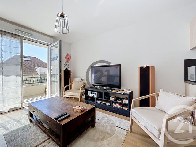 Appartement F2 à vendre MONTEREAU FAULT YONNE