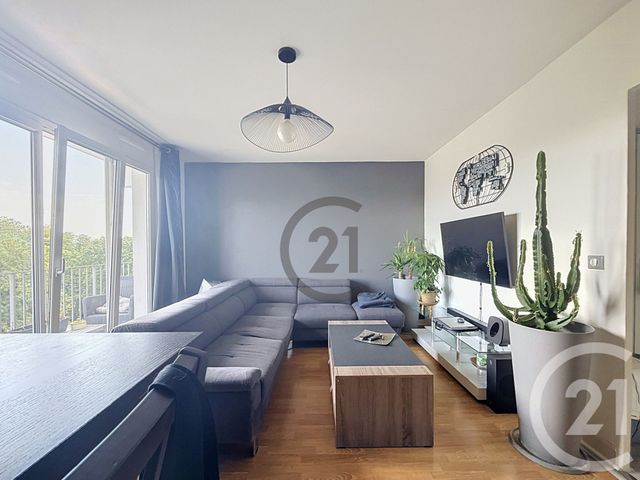 Appartement F2 à vendre MONTEREAU FAULT YONNE