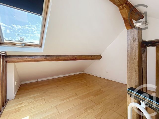 Appartement &agrave; louer - 2 pi&egrave;ces - 41 m2 - Montereau Fault Yonne - 77 - ILE-DE-FRANCE