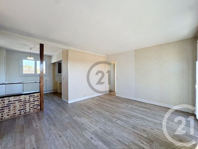 Appartement F3 &agrave; vendre - 3 pi&egrave;ces - 61,75 m2 - Montereau Fault Yonne - 77 - ILE-DE-FRANCE