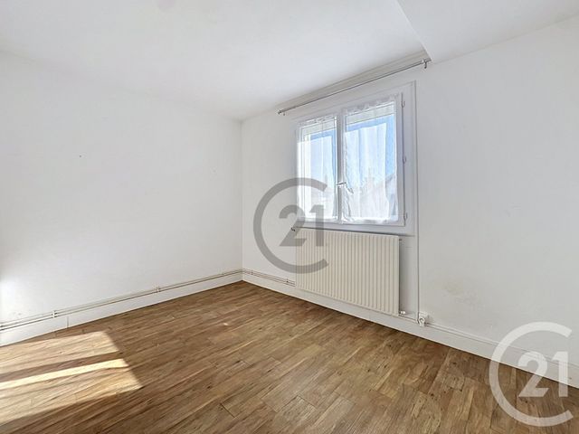 Appartement F3 &agrave; vendre - 3 pi&egrave;ces - 61,75 m2 - Montereau Fault Yonne - 77 - ILE-DE-FRANCE
