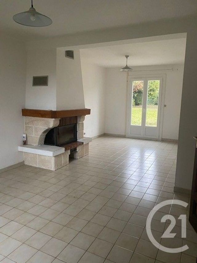 Maison &agrave; louer - 5 pi&egrave;ces - 105,30 m2 - Marolles Sur Seine - 77 - ILE-DE-FRANCE