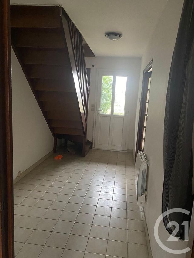 Maison &agrave; louer - 5 pi&egrave;ces - 105,30 m2 - Marolles Sur Seine - 77 - ILE-DE-FRANCE
